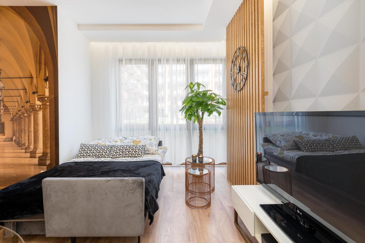 New Apartment, Private Patio Cracovia Esterno foto